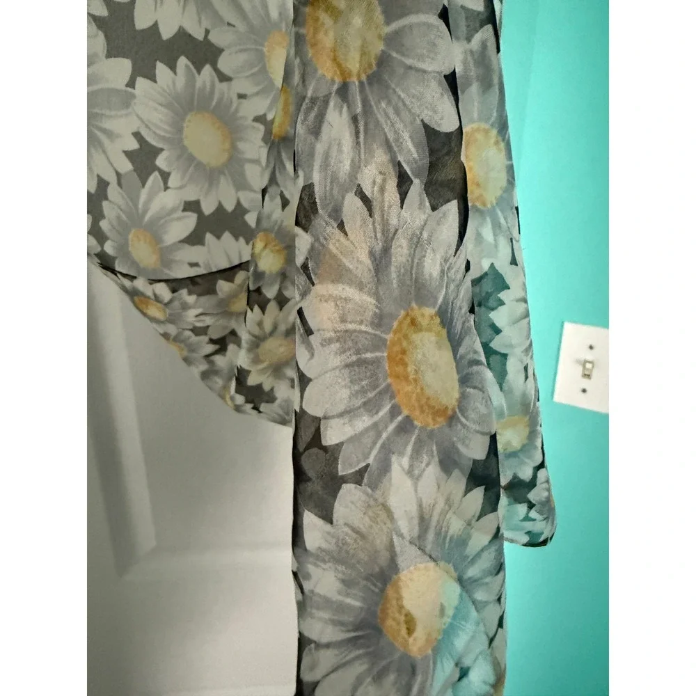 N/A lightweight sheer